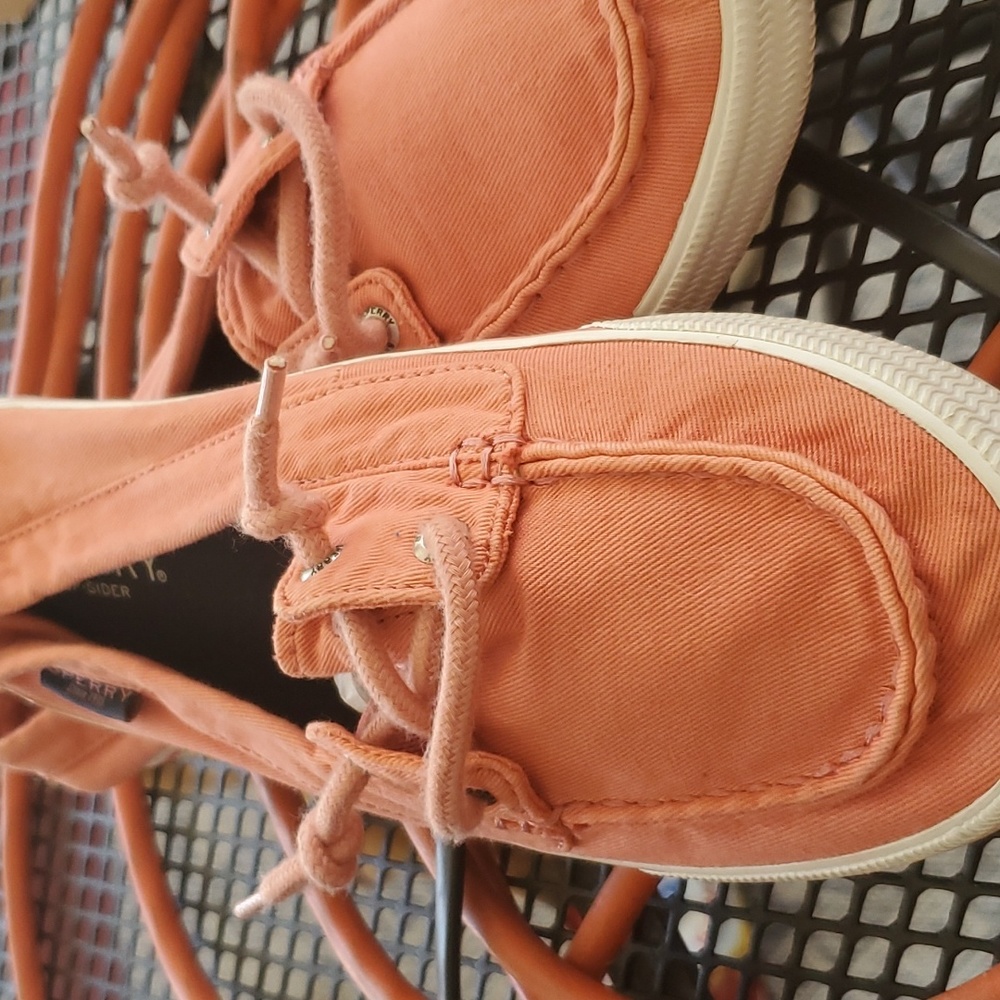 Sperry Canvas Boat Shoe/Sneaker